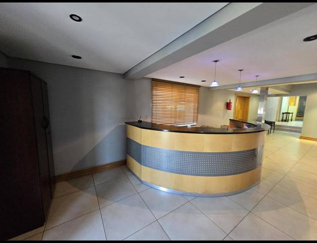 BUSINESS PROPERTY TO RENT IN WELTEVREDEN PARK